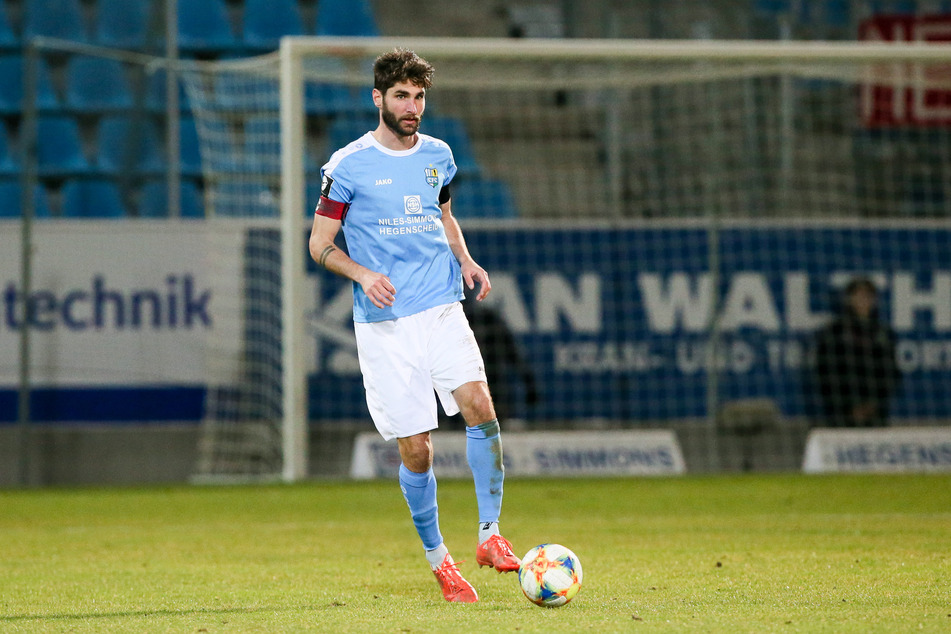 Für CFC-Kapitän Niklas Hoheneder ist es selbstverständlich, den Verein in einer solchen Krisensituation zu helfen (Archivbild).
