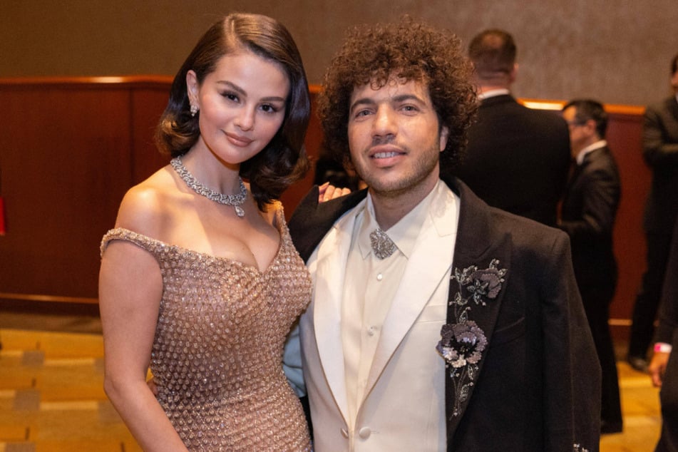 Selena Gomez (l.) and Benny Blanco are looking forward to tying the knot.