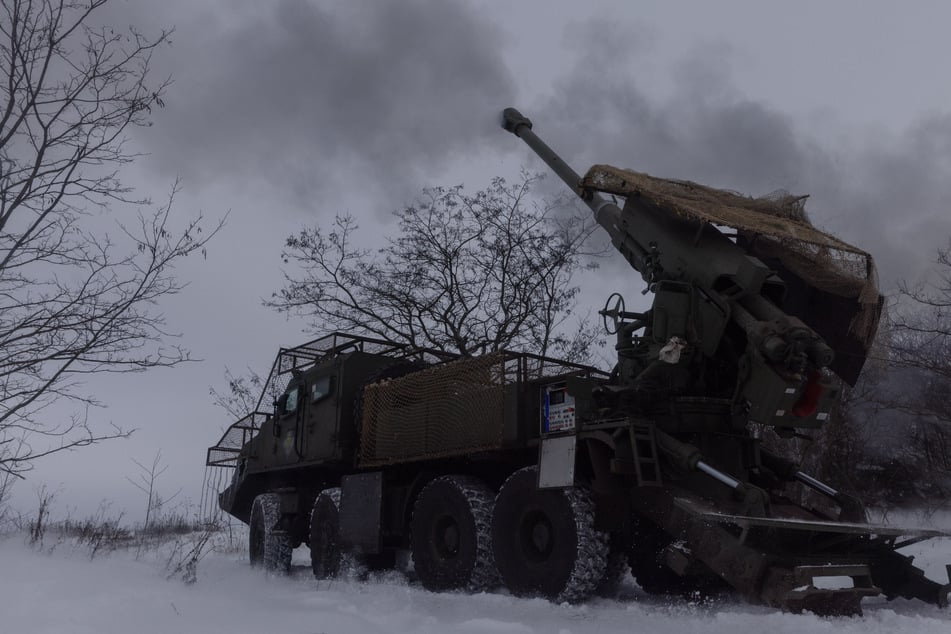 Ukraine-Krieg: Viele Verletzte nach Einschlag in Wohngebiet in Charkiw