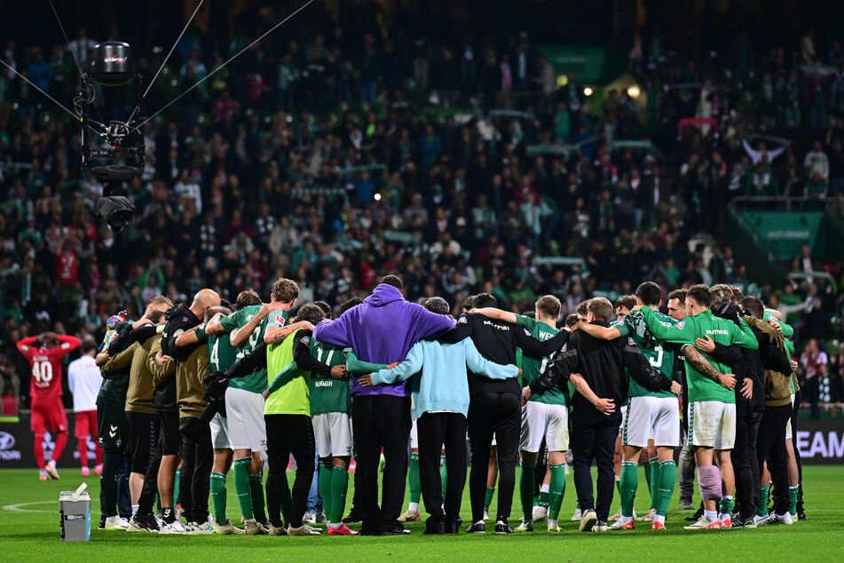Werder Bremen steht zusammen und unterstützt die Familie eines Fans bei der Suche nach ihm.