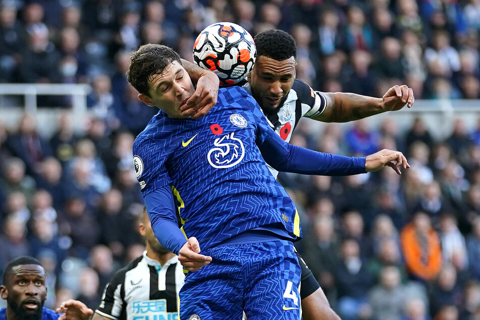 Andreas Christensen (25, l.) soll beim FC Bayern München ganz weit oben auf dem Wunschzettel stehen.