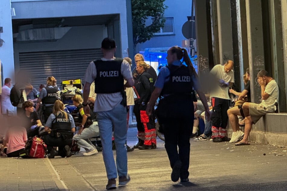 Frau (†58) getötet: Drei Junge Menschen stellen sich Macheten-Mörder von Kelkheim in den Weg