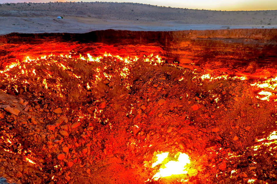 Das "Tor zur Hölle" fasziniert viele. Doch das Feuerloch ist ein Klimakiller.