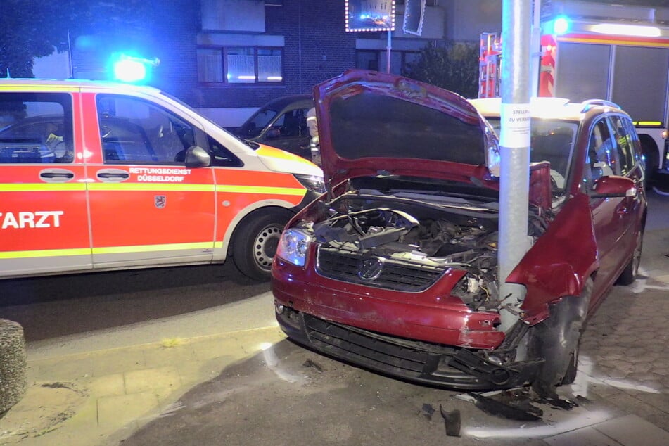 Alle fünf Insassen des VW wurden verletzt, die Beifahrerin sogar schwer.