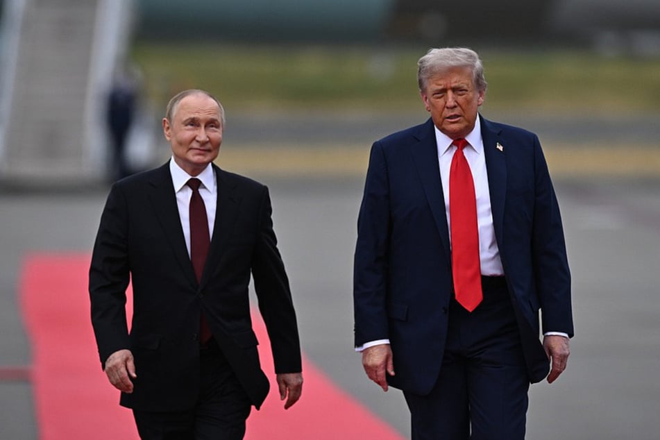 Wladimir Putin (73) und Donald Trump (79) haben in einem Telefonat über eine befristete Waffenruhe im Ukraine-Krieg gesprochen.