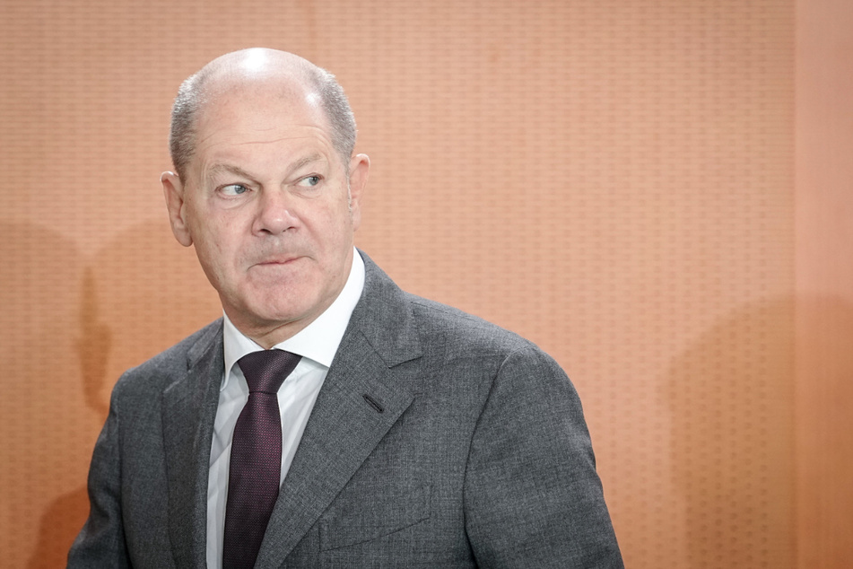 Bundeskanzler Olaf Scholz (65, SPD)
