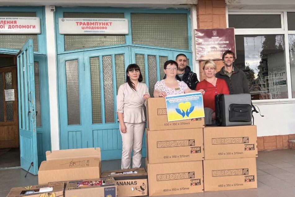 Am Samstag wurden alle Spenden im Kinderkrankenhaus in Chmelnyzkyj übergeben.