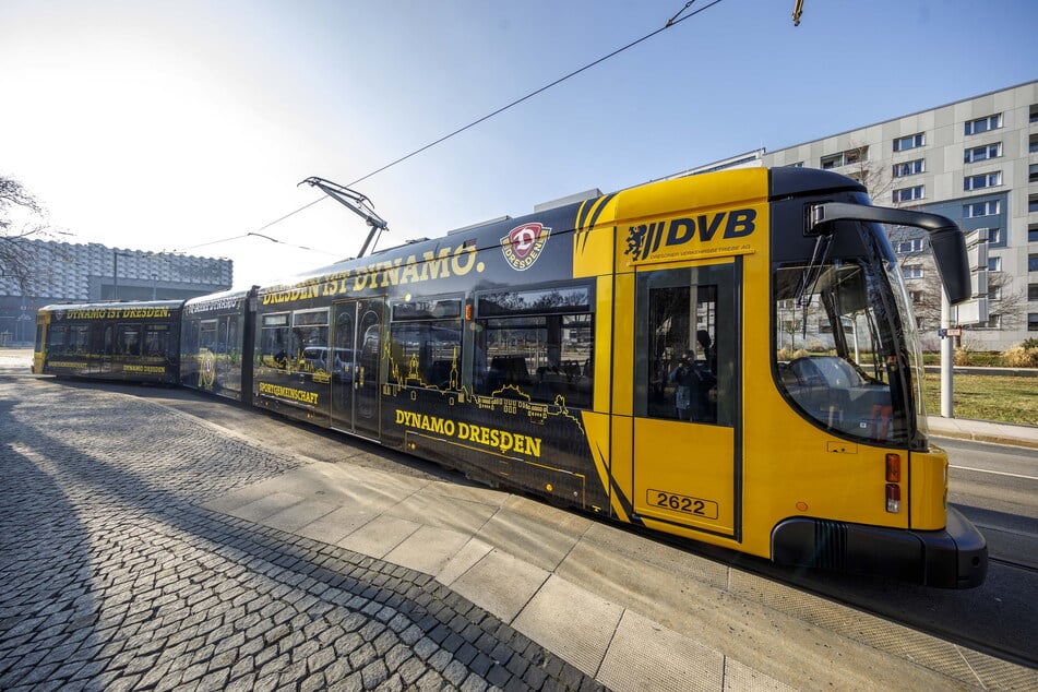 Am heutigen Mittwoch, 9.30 Uhr, startet die erste von drei "Dynamischen Stadtrundfahrten" mit der Dynamo-Straßenbahn.
