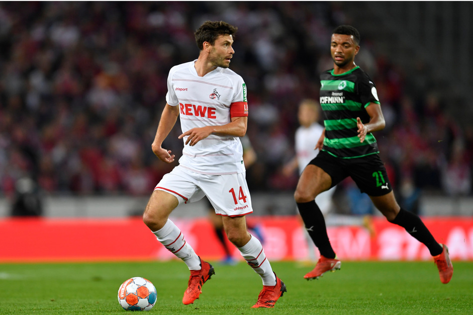 Jonas Hector (31, l.) ist ein absoluter Führungsspieler beim 1. FC Köln.