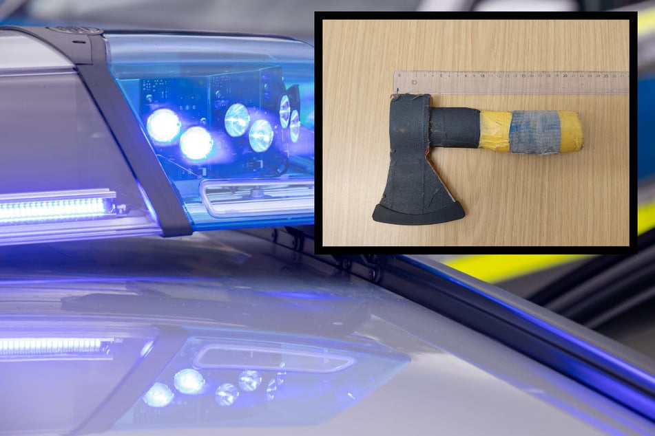 Heikle Szene nach Streit: Junger Mann am Bahnhof mit Axt bedroht