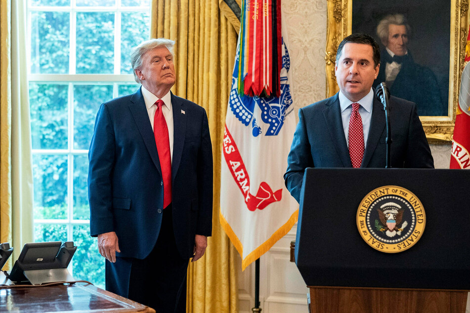 Rep. Devin Nunes (r.) in the Oval Office with then-President Donald Trump in January 2021.