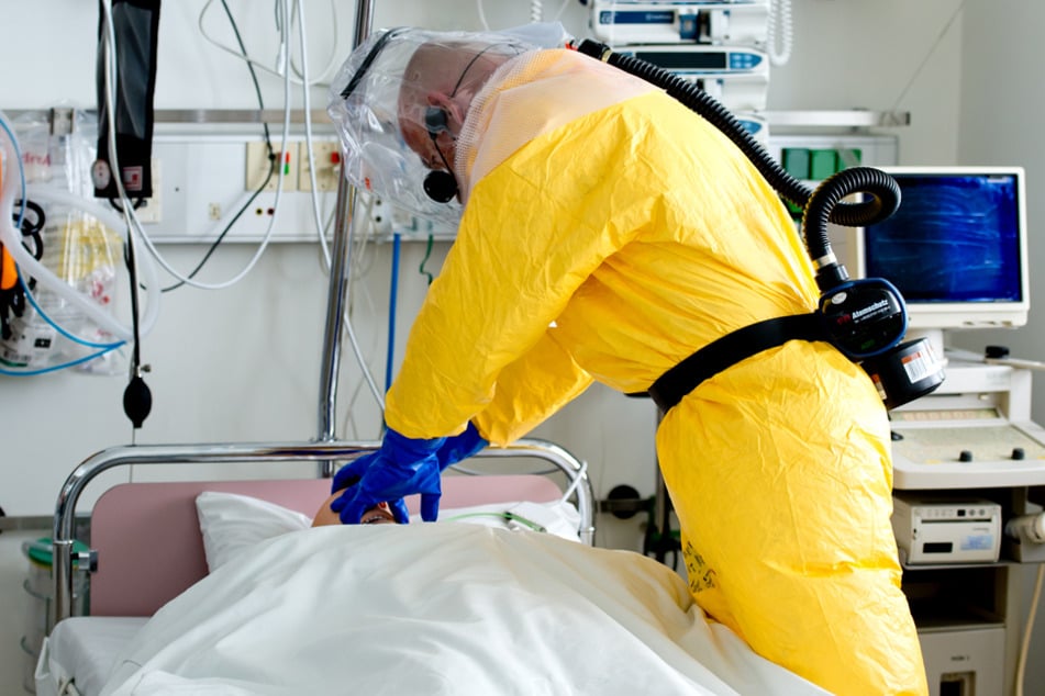 In den allermeisten Fällen war das Corona-Virus Grund für den Tod der Patienten. (Symbolbild)