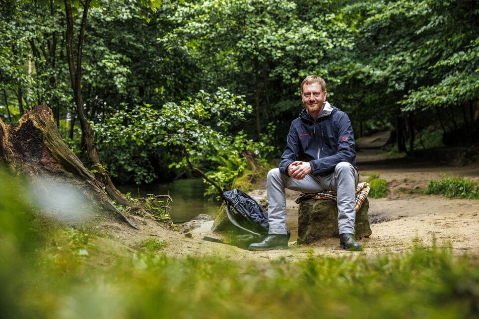 Einfach mal allein sein mit sich und der Natur: ein seltener Moment für Michael Kretschmer (49, CDU), aber genau deshalb auch ein besonders wertvoller.