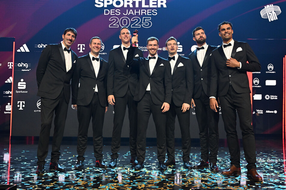 ... und wurden dafür als Mannschaft des Jahres ausgezeichnet.