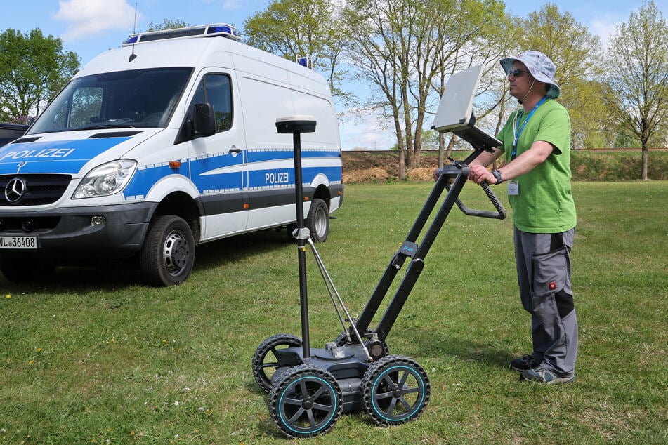 Die Polizei überlegt, mit einem solchen Radar den Fundort zu untersuchen. (Symbolfoto)