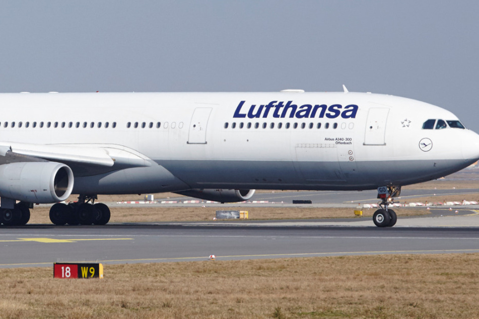 Lufthansa: Lufthansa-Flieger startet in Richtung USA: Unerwarteter Vorfall sorgt für sofortige Landung