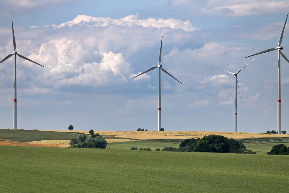 Sachsens Energie setzt auf grünen Wasserstoff. Den Strom, der dafür gebraucht wird, sollen vor allem Windenergieanlagen liefern.