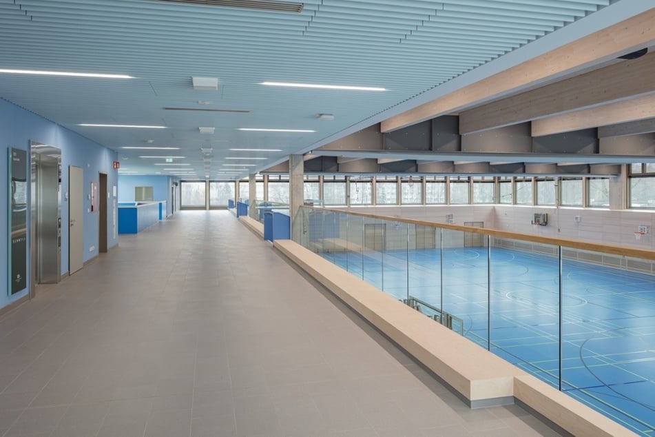 Chemnitz: TU Chemnitz weiht High-Tech-Sporthalle ein