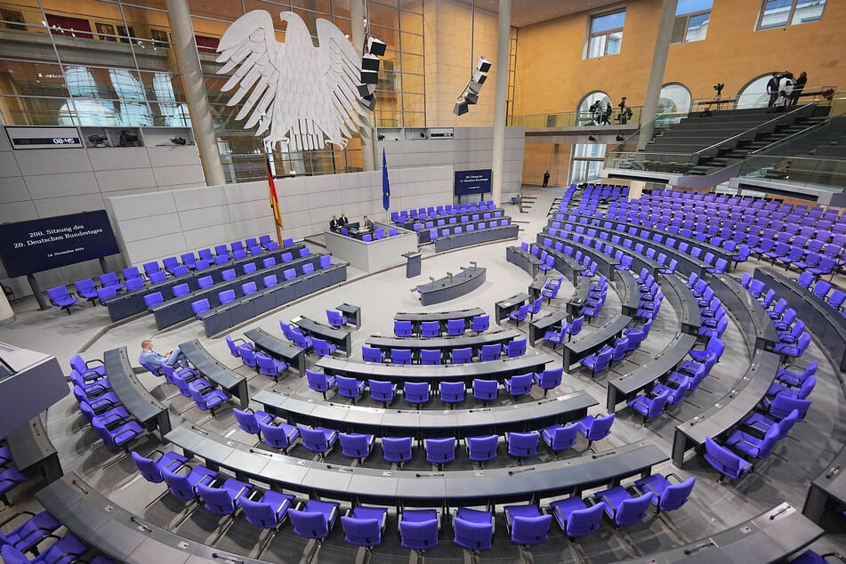 Sobald sich die Sitze im Bundestag wieder füllen, sind insgesamt 30 Abgeordnete aus Sachsen dabei - fast die Hälfte sind von der AfD.