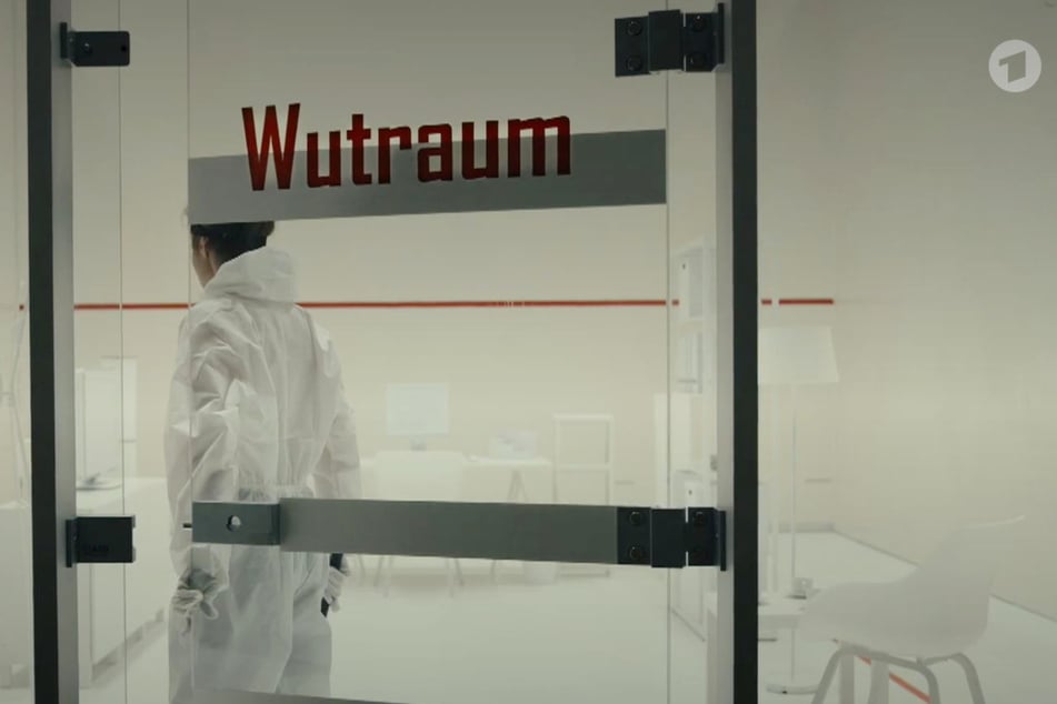 Im Dresdner Tatort betrat Kommissarin Karin Gorniak (Karin Hanczewski, 39) einen sogenannten Wutraum.