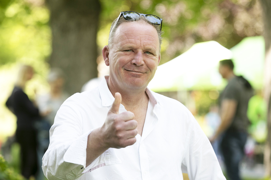 Zoo-Direktor Karl-Heinz Ukena (49) freut sich über die heutige Wiedereröffnung.