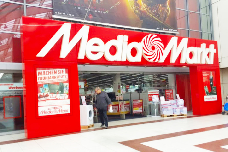 MediaMarkt Frankfurt-Nordwestzentrum Tituscorso 6.