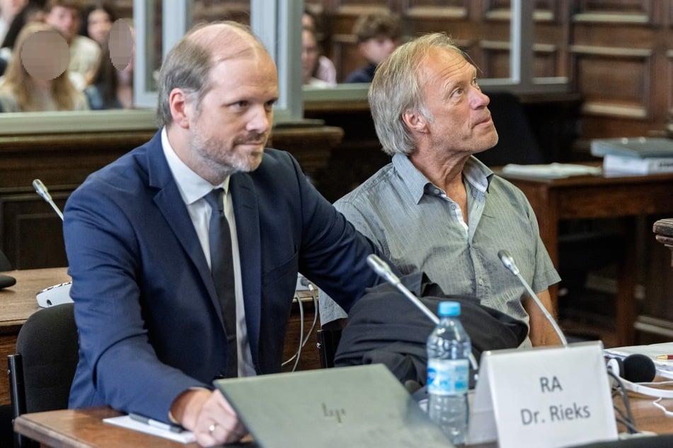 Dr. David Rieks vertritt vor dem Hamburger Landgericht Gerhard Delling (67), ehemaliger Sportmoderator und Partner von Christina Block.