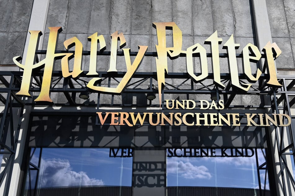 Die Neuverfilmung der "Harry Potter"-Bücher soll rund zehn Jahre in Anspruch nehmen.