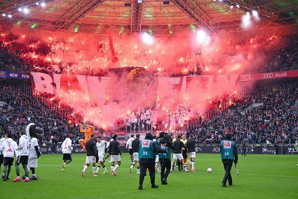 Die Bayern-Fans sorgten mit dieser Choreo für einen Gänsehaut-Moment.