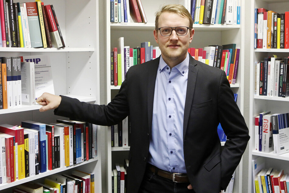 Der Soziologe und Rechtsextremismusforscher Matthias Quent (36) entwickelt gemeinsam mit der Hochschule Magdeburg-Stendal ein neues Institut für demokratische Kultur.