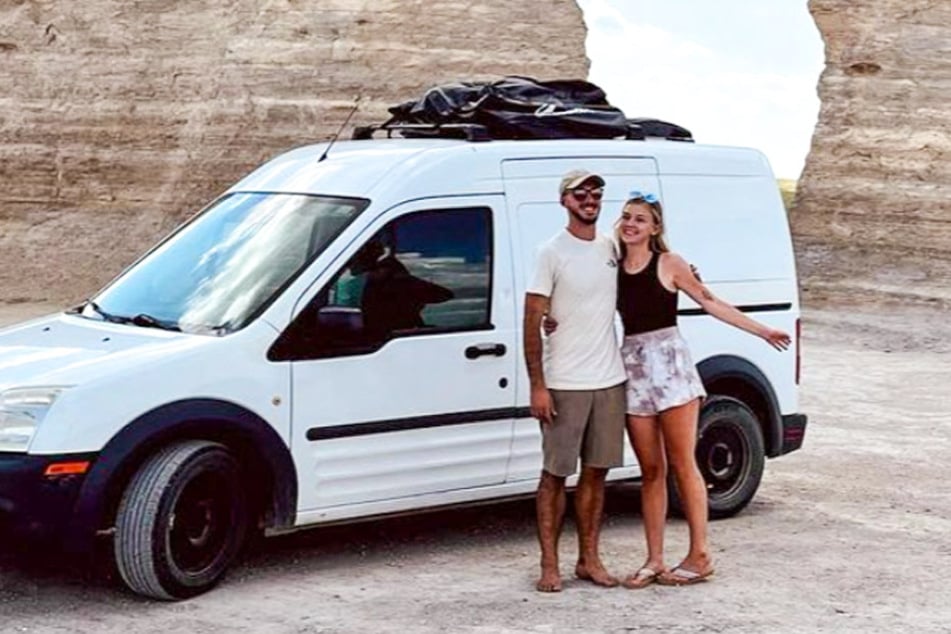 Brian Laundrie (l.) and Gabby Petito (r.) posed in front of the van they had been traveling the country in for months.