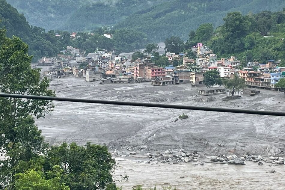Der Distrikt Nuwakot, in dem "arche noVa" über viele Jahre aktiv war, gehört zu den von der Sturzflut am stärksten betroffenen Regionen.