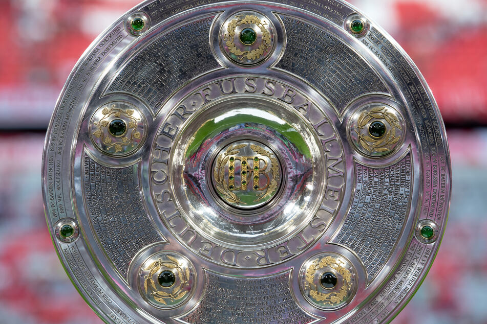 Die Kölner gratulierten dem FC Bayern München zum erneuten Gewinn der Fußball-Meisterschaft.
