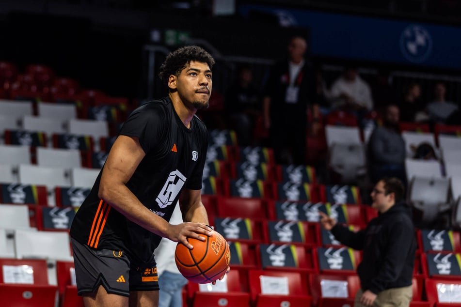 Kostja Mushidi (27) hofft auf viel Energie in den kommenden Spielen.