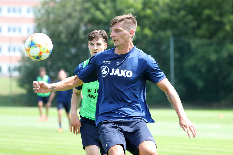 Jovan Vidovic (l.) bei seiner ersten Einheit beim CFC. Er kommt aus Flensburg.