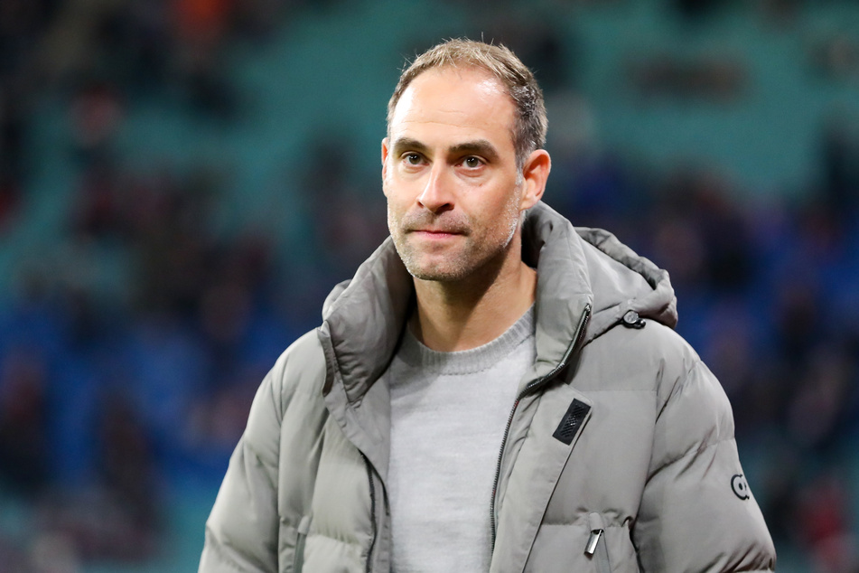 RB-Geschäftsführer Oliver Mintzlaff scheint nicht mehr länger auf einen Neustart der Bundesliga warten zu wollen.
