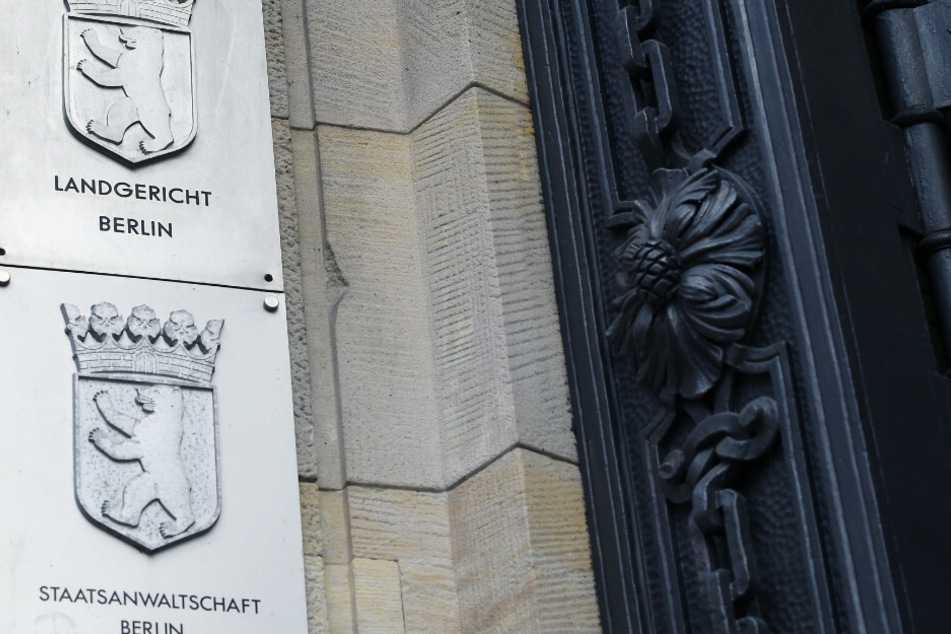 Am Berliner Landgericht wird der Prozess um die Tötung einer Frau vor 33 Jahren neu aufgerollt. (Symbolbild)