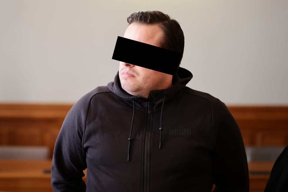 Verfolgte den Prozessauftakt wort- und regungslos: Marcus K. (41), der seine Ex-Freundin erstochen haben soll.