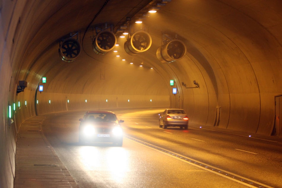 Im Schottenbergtunnel in Meißen griff die Polizei zu.