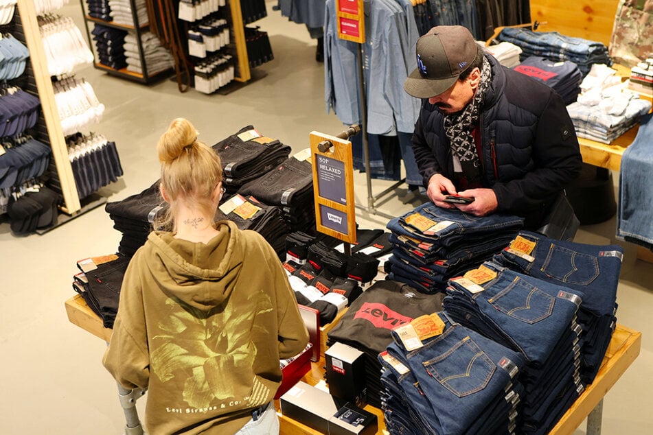 Darum lohnt sich Frühlings-Shoppen in den Marken-Outlets jetzt richtig