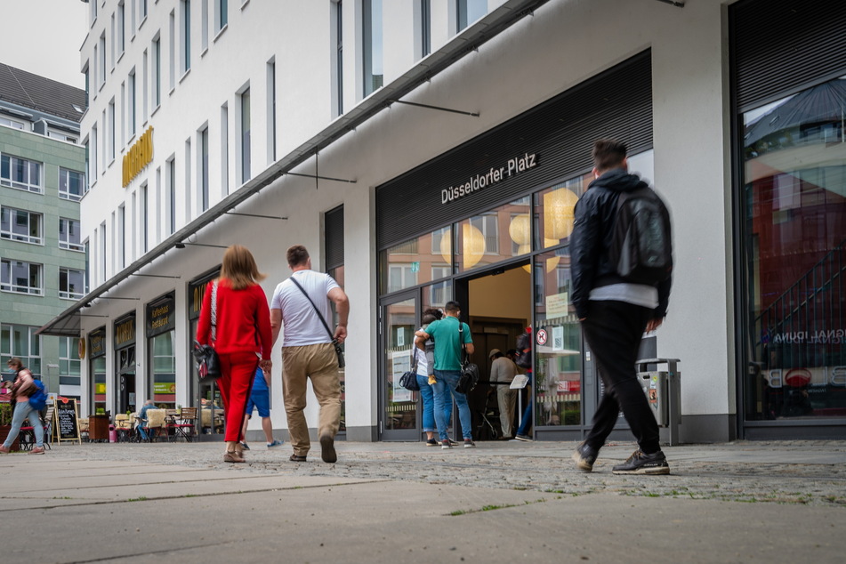 Die Fahrerlaubnisbehörde in Chemnitz befindet sich im Bürgerhaus am Wall.