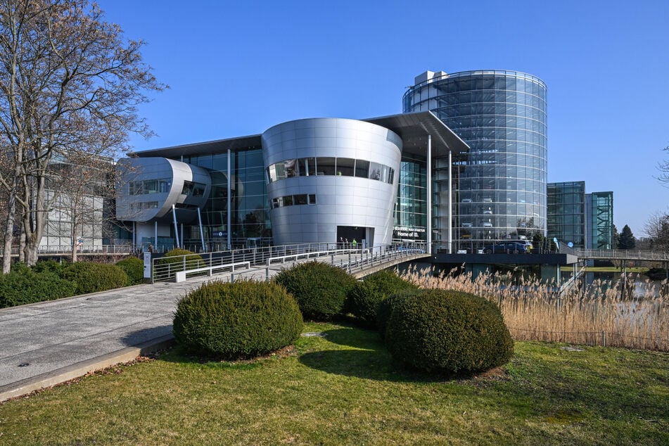 Das Montagezentrum für autonomes Fahren ist Teil des Zukunftskonzepts der Gläsernen Manufaktur Dresden.