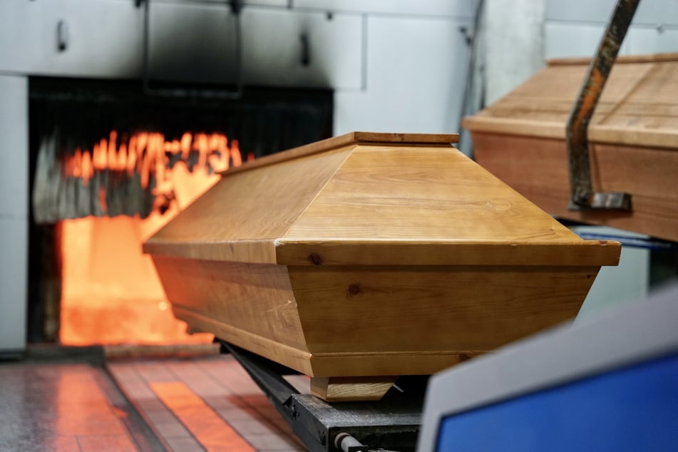 Die Kosten für eine Feuerbestattung lassen sich auf Portalen wie www.bestattungsvergleich.de leicht vergleichen.