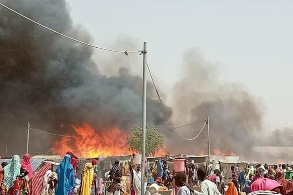 Mindestens 14 Menschen sind bei dem Feuer ums Leben gekommen.