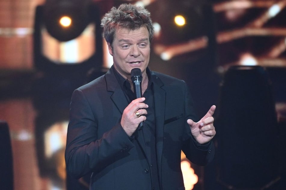 Oliver "Olli" Geissen (56) moderiert den musikalischen Countdown von der ersten Stunde bis heute.