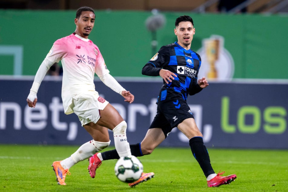 Raphael Obermair (r.) könnte schon bald das Trikot des 1. FC Köln tragen.