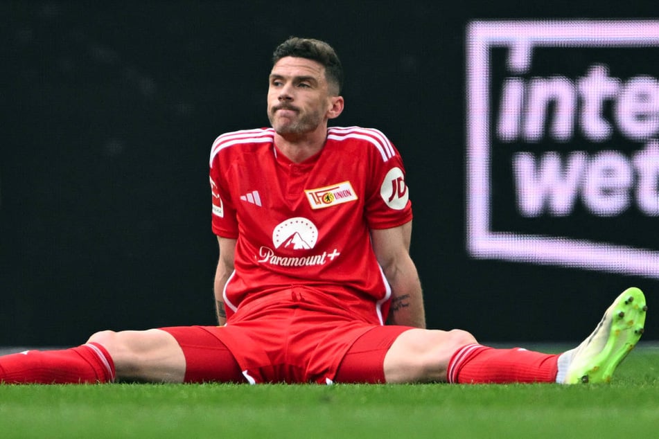 Ein Bild mit Symbolcharakter: Robin Gosens (30) war in der vergangenen Saison zwar einer der besten Spieler von Union Berlin, konnte die Talfahrt der Eisernen aber auch nicht verhindern.