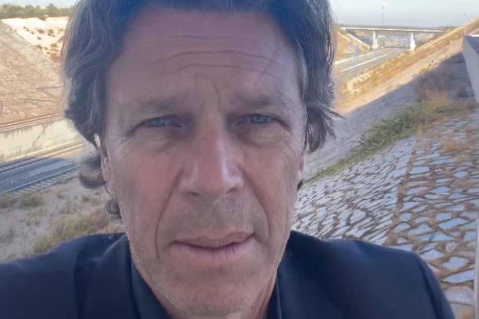 Der ehemalige FIFA-Schiedsrichter Urs Meier (67) meldete sich auf Instagram.