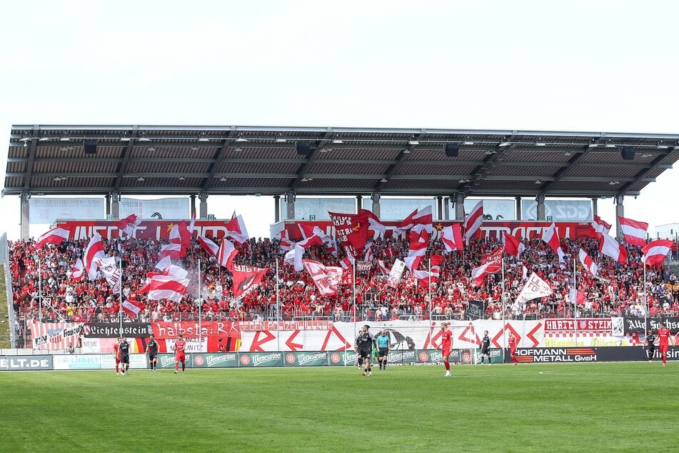 9651 Zuschauer sahen das Spiel gegen Chemie Leipzig.