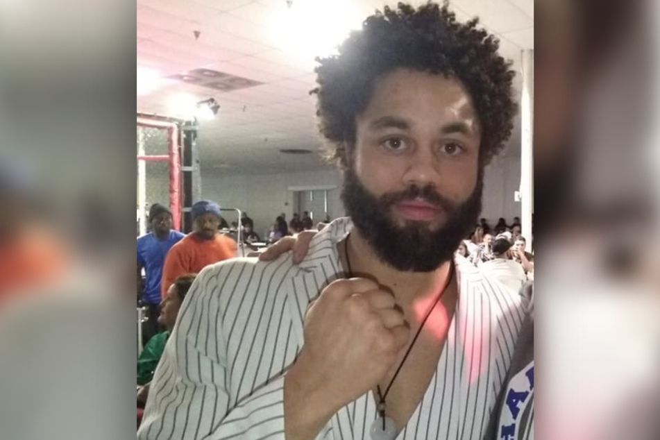 Der MMA-Kämpfer Donovan Salvato (29) lässt anscheinend nicht nur die Fäuste sprechen.